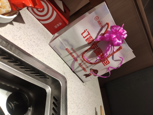 赤峰市海底撈訂餐電話號碼-第1張圖片