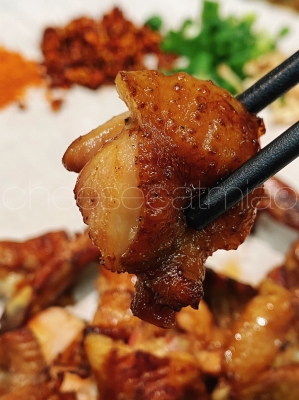 赤峰八珍烤雞地址電話(huà)號(hào)碼-第1張圖片