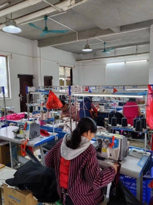 赤峰哪個(gè)工廠招聘工人地址電話-第1張圖片