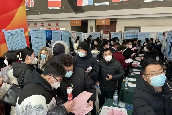 赤峰籃球館招聘電話(huà)號(hào)碼是多少-第1張圖片