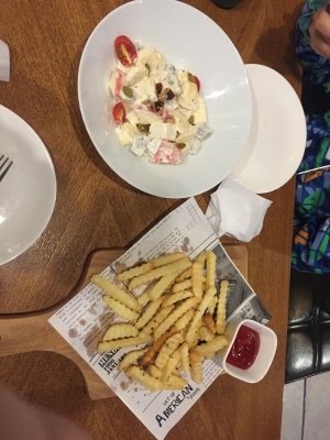 赤峰佳康炸雞店電話地址查詢-第1張圖片