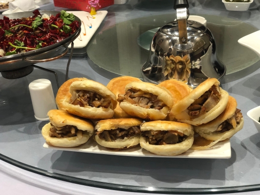 赤峰熏肉加盟電話地址是多少號-第1張圖片