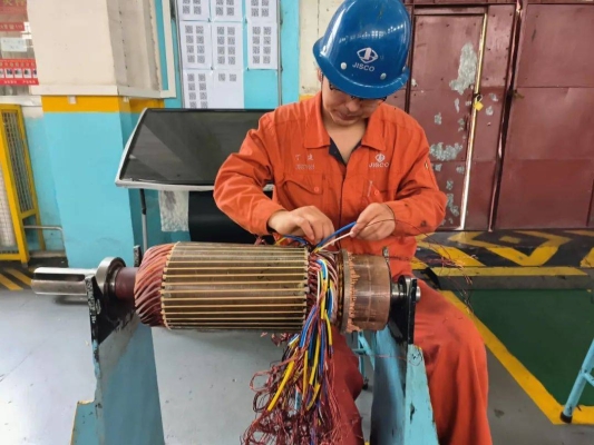 赤峰松山區(qū)電工維修電話(huà)號(hào)碼-第1張圖片