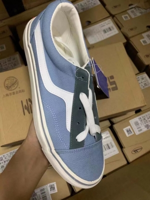 赤峰運(yùn)動品牌特賣會電話號碼-第1張圖片