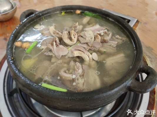 赤峰狗肉熟食店地址電話號碼-第1張圖片