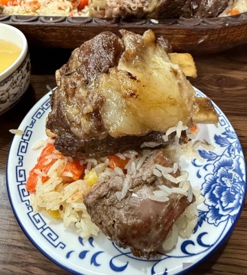 內(nèi)蒙赤峰牛羊肉店電話號碼-第1張圖片