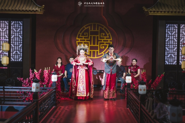 赤峰婚慶干冰廠地址電話號(hào)碼-第1張圖片