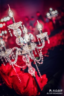 赤峰紅色浪漫酒店電話多少號(hào)-第1張圖片