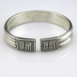 赤峰銀手鐲加工廠電話號碼-第1張圖片