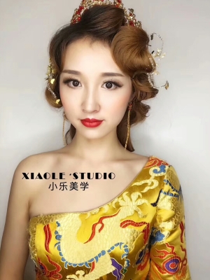 赤峰化妝盤(pán)發(fā)培訓(xùn)咨詢電話號(hào)碼-第1張圖片