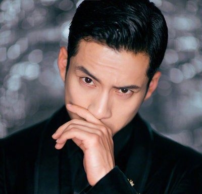 赤峰男式短發(fā)工作室電話號(hào)碼-第1張圖片