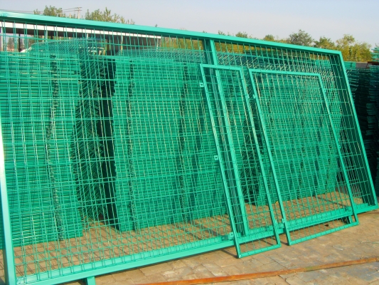 赤峰道路護(hù)欄網(wǎng)安裝電話號(hào)碼-第1張圖片