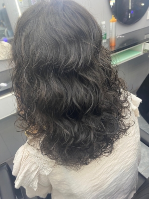 赤峰理發(fā)摩根燙店電話地址查詢-第1張圖片