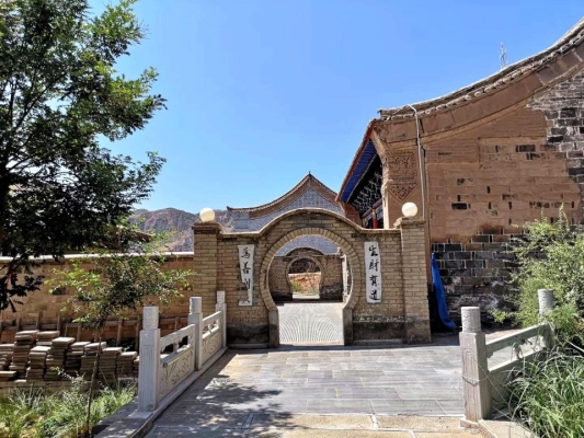 赤峰佛像直塑設(shè)計(jì)公司電話號(hào)碼-第1張圖片