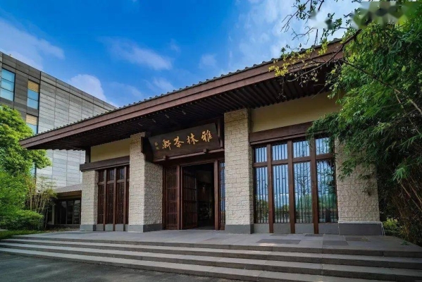 赤峰市金頂酒店電話號碼-第1張圖片