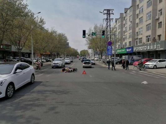 赤峰出租客服電話號(hào)碼是多少-第1張圖片