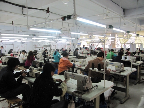 赤峰海藍服裝廠地址電話號碼-第1張圖片