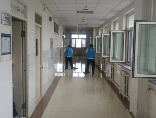 赤峰一職學(xué)校圖片-第1張圖片