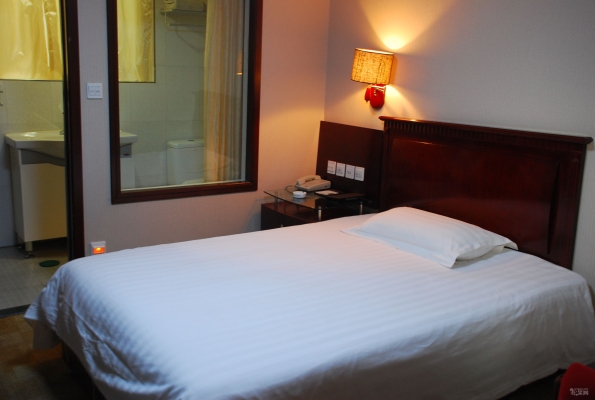 赤峰宴禾印象酒店房間電話號碼-第1張圖片