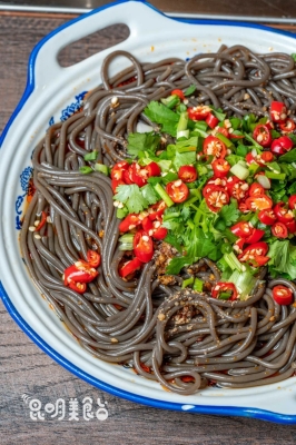 赤峰附近賣生牛頭的電話號碼-第1張圖片