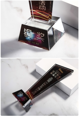 赤峰獎(jiǎng)杯定制店電話號(hào)碼查詢-第1張圖片