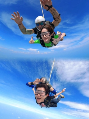 赤峰跳傘基地電話多少號(hào)-第1張圖片