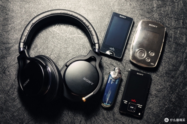 赤峰市頭戴耳機(jī)店電話(huà)號(hào)碼-第1張圖片