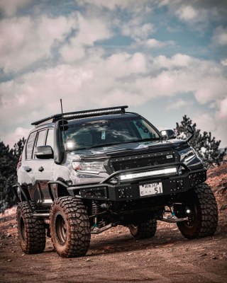 包頭霸道改裝-第1張圖片