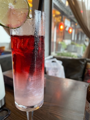 赤峰市大板鎮(zhèn)酒館電話號碼-第1張圖片