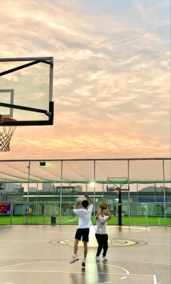 赤峰南山生態(tài)籃球場電話是多少-第1張圖片