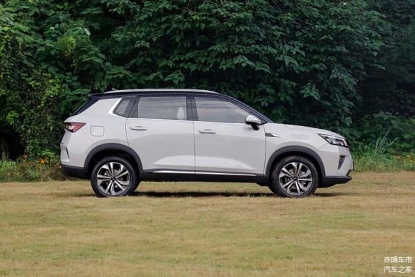 赤峰修理面包車電話地址查詢-第1張圖片