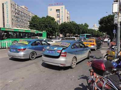 赤峰鑼鼓出租車(chē)電話(huà)號(hào)碼-第1張圖片