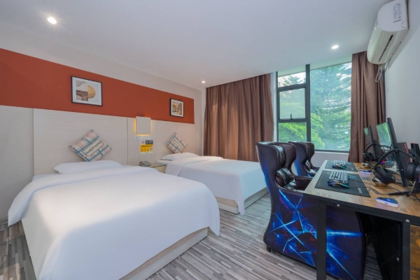 赤峰鐵臂熊電競酒店電話號碼-第1張圖片