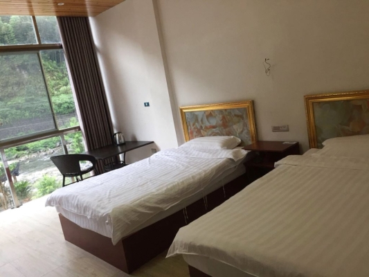 赤峰艾家民宿地址電話號碼-第1張圖片