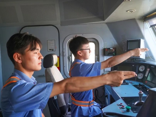 赤峰機(jī)務(wù)段檢車電話號(hào)碼-第1張圖片