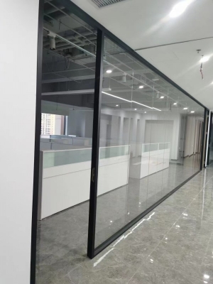 赤峰玻璃隔斷窗廠家電話號(hào)碼-第1張圖片