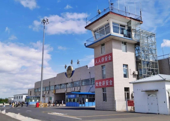 內(nèi)蒙古赤峰機場防疫電話號碼-第1張圖片