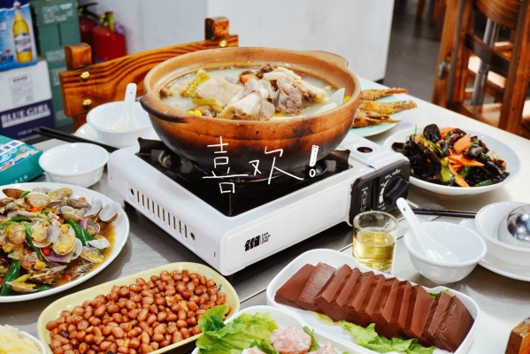 赤峰正宗烤羊肉火鍋電話地址-第1張圖片