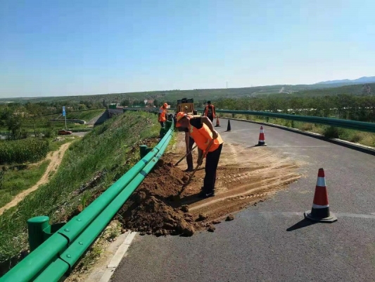 赤峰公路公路管理局電話號碼-第1張圖片