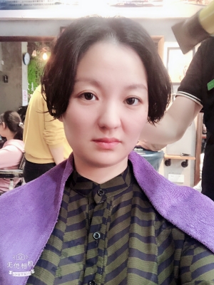 赤峰軒豪美發(fā)沙龍店電話號碼-第1張圖片