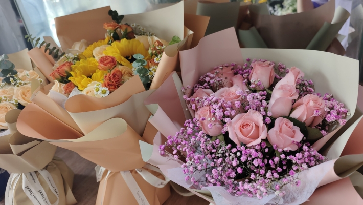 赤峰市鮮花店的電話-第1張圖片