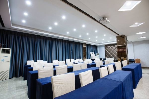 赤峰摩爾城餐飲店電話號(hào)碼-第1張圖片