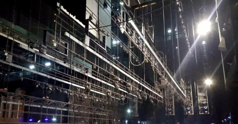 赤峰市升降舞臺電話號碼-第1張圖片