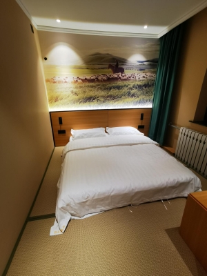 赤峰車(chē)站東賓館電話多少號(hào)-第1張圖片