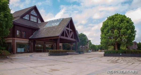 赤峰橋下停車場(chǎng)電話地址查詢-第1張圖片