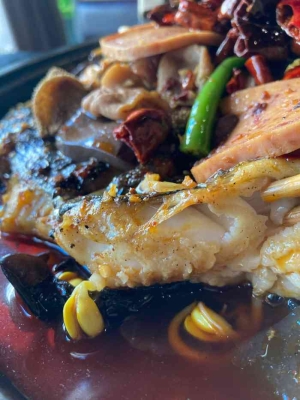 赤峰三葷三素飯店電話號(hào)碼-第1張圖片