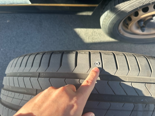 赤峰牛營子流動補(bǔ)胎電話號碼-第1張圖片