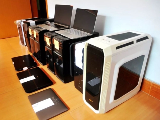 電腦桌打孔雇師傅多少錢(qián)-第1張圖片