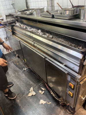 烤腸機(jī)赤峰出售電話地址查詢-第1張圖片