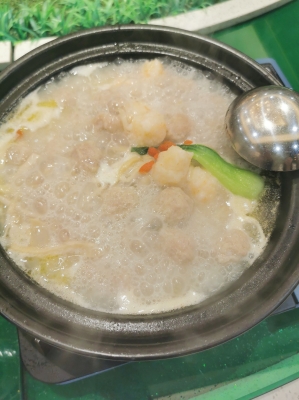 盛世嘉宴赤峰店電話地址是多少-第1張圖片